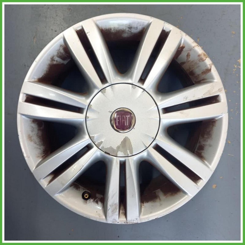 Cerchio Singolo in Lega Fiat Idea 15 pollici 15 6.0J 4x98 ET40 1pz 46847691 Originale Usato al pz
