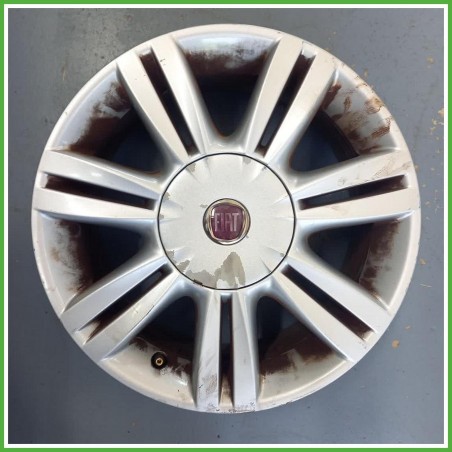 Cerchio Singolo in Lega Fiat Idea 15 pollici 15 6.0J 4x98 ET40 1pz 46847691 Originale Usato al pz