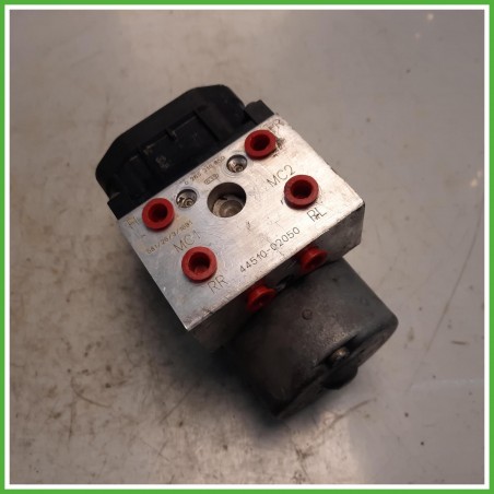 Centralina ABS Modulo Pompa Bosch 0273044571 4405002031 Toyota Corolla 5 Serie 2004 Originale Usato
