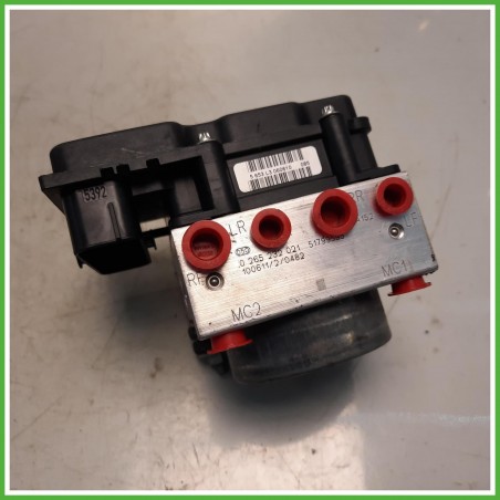 Centralina ABS Modulo Pompa Bosch 0265800673 71748288 Fiat Panda 2 Serie 2009-2010 Originale Usato