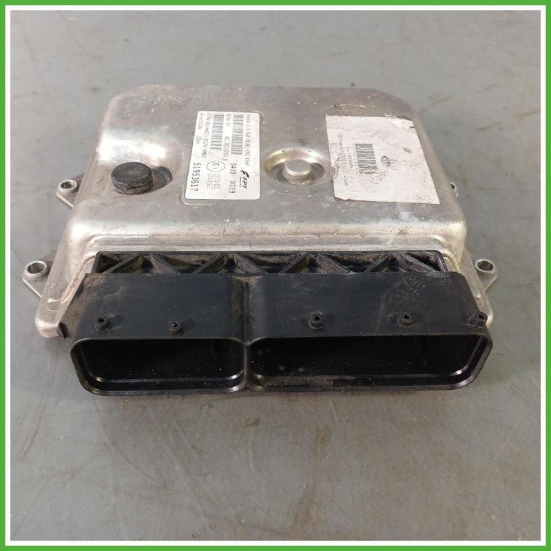 Centralina Motore ECU Magneti Marelli 8GSW.H4 Fiat Panda 3 Serie 0.9 Turbo Twinair Natural Power 51981628 Metano 2012-2020