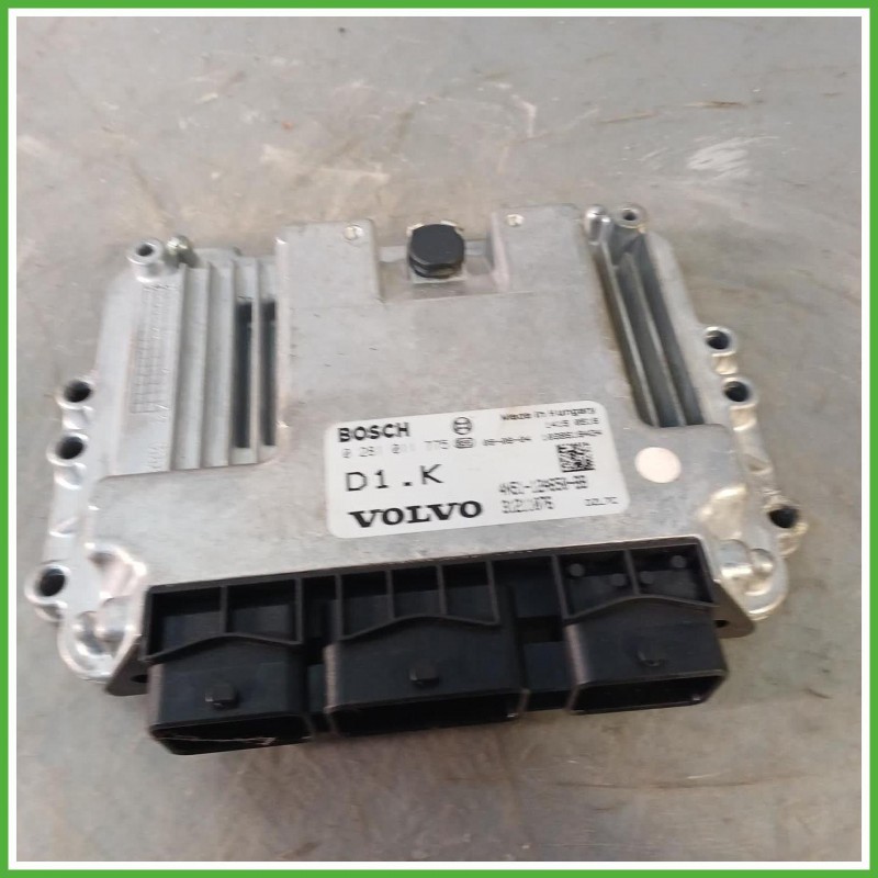Centralina Motore Iniezione ECU Bosch 0281011755 Volvo V50 1.6 D4 16v. 36000595 Gasolio 2004