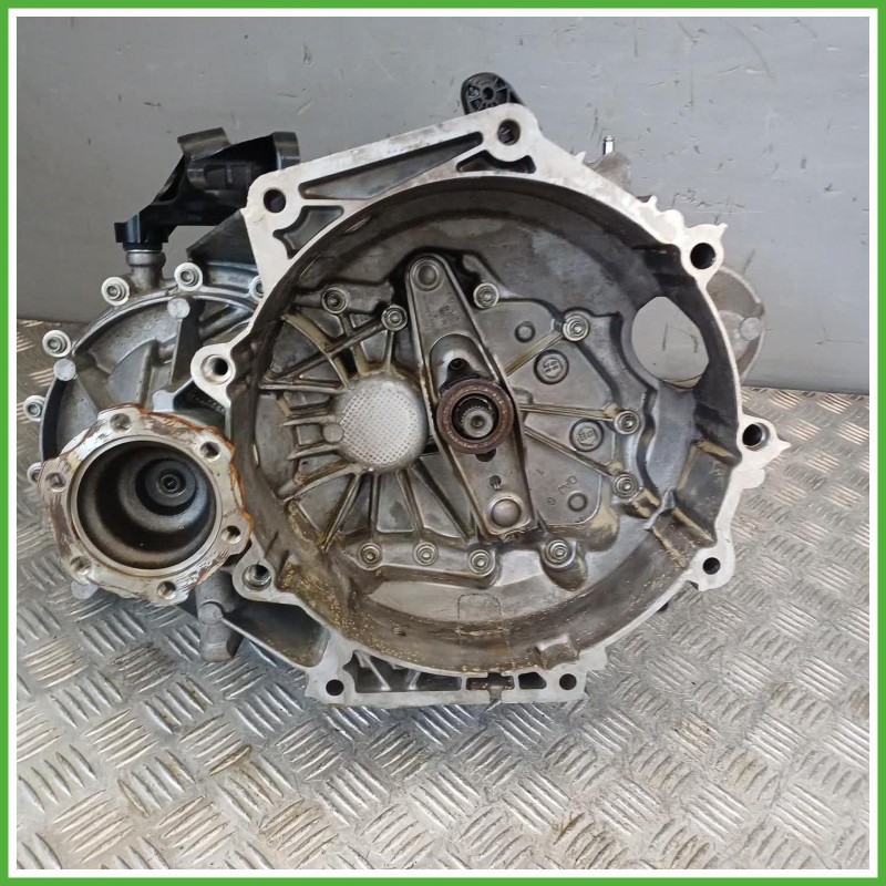 Cambio Manuale Volkswagen T-Cross 1.0 TSi 12v. DLA Originale Usato