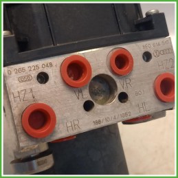 Centralina ABS Modulo Pompa Bosch 0265950011 8E0614517L Audi A4 8E2 2001-2004 Originale Usato