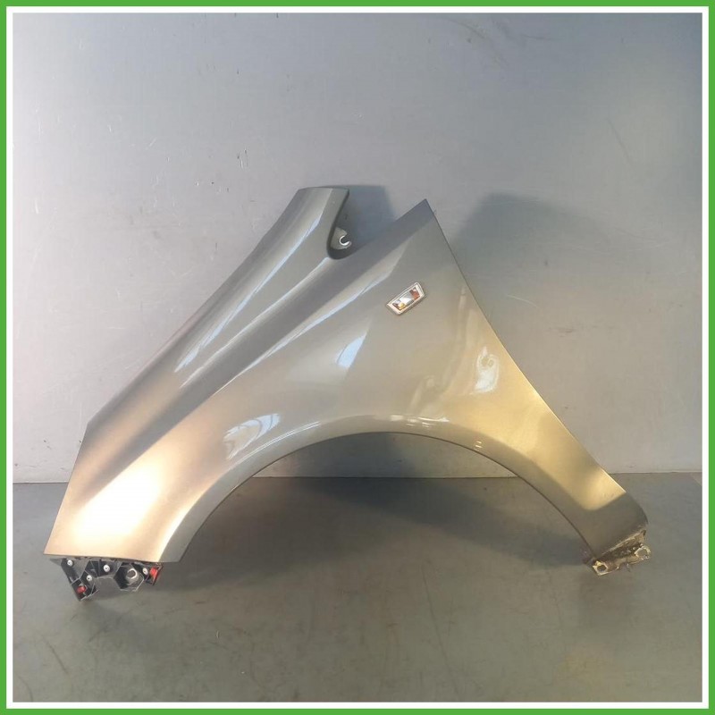 Parafango Anteriore Sinistro SX Opel Corsa D Berlina 5 Porte 2011 Grigio Originale Usato