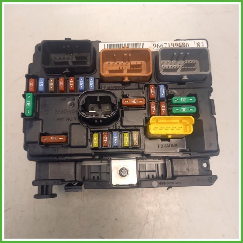 Body Computer Centralina Modulo BCM BSI Valeo BSM-08 Citroen C3 2 Serie 1.2 VTi 12v. 9667199680 Benzina 2013-2016