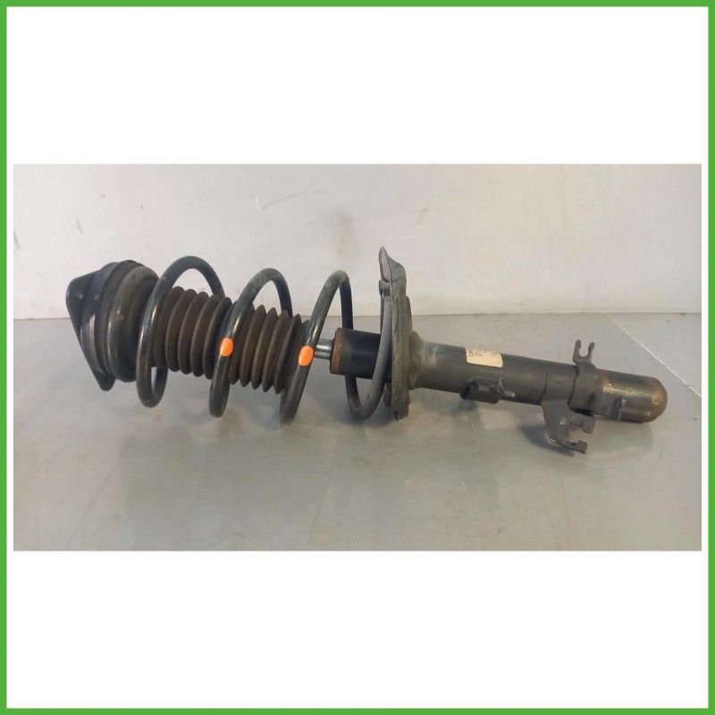 Ammortizzatore Anteriore Sinistro SX Nissan Qashqai 2 Serie 1.3 DIG-T 16v. E4303HV01A 2018