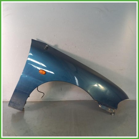 Parafango Anteriore Destro DX Hyundai Accent 1 Serie Berlina 3 Porte 1994-1999 Blu Originale Usato