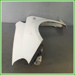 Parafango Anteriore Sinistro SX Fiat Punto 3 Serie Berlina 5 Porte 2011-2018 Bianco Originale Usato