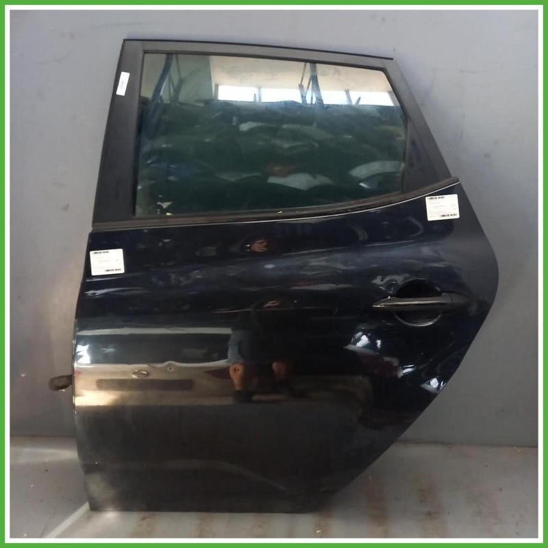 Porta Portiera Sportello Posteriore Sinistro SX Kia Venga Nero Berlina 5 Porte 2009-2015 Originale Usato