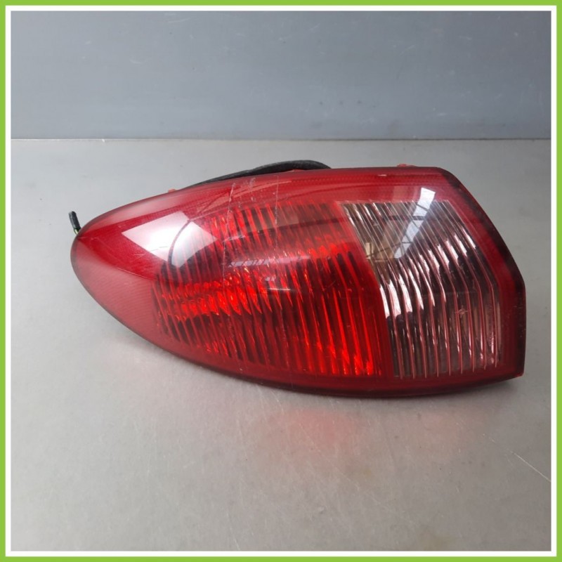 Fanale Fanalino Posteriore Sinistro SX OLSA 03.322.01 ALFA ROMEO 147 W8 46556349 Originale Usato