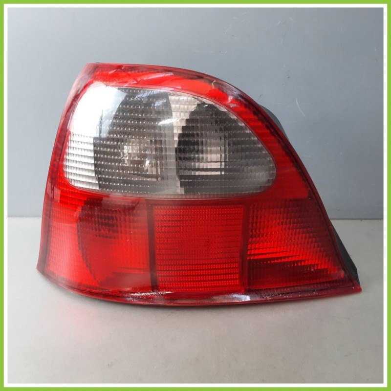 Fanale Fanalino Posteriore Sinistro SX BRITAX ROVER Serie 200 XFB10089 Originale Usato