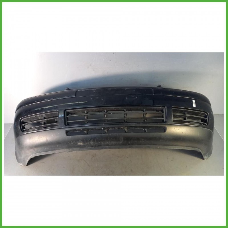 Paraurti Anteriore Volkswagen Golf 4 Serie Berlina 5 Porte Nero 1997-2003 1J0807217CGRU Originale Usato