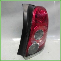 Fanale Fanalino Destro DX  Toyota Avensis 2 Serie SW 2006-2008 8155105182 Originale Usato
