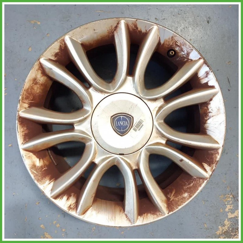 Cerchio Singolo in Lega Lancia Delta 3 Serie 16 pollici 16 7.0J 4x98 ET31 1pz 51960757 Originale Usato al pz