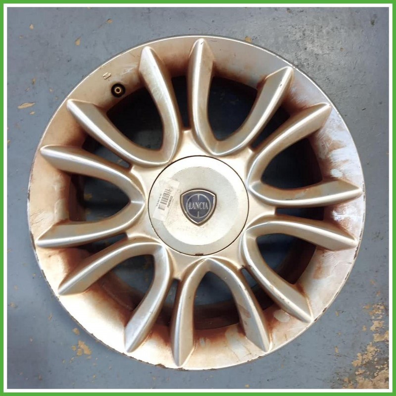 Cerchio Singolo in Lega Lancia Delta 3 Serie 16 pollici 16 7.0J 4x98 ET31 1pz 51960757 Originale Usato al pz