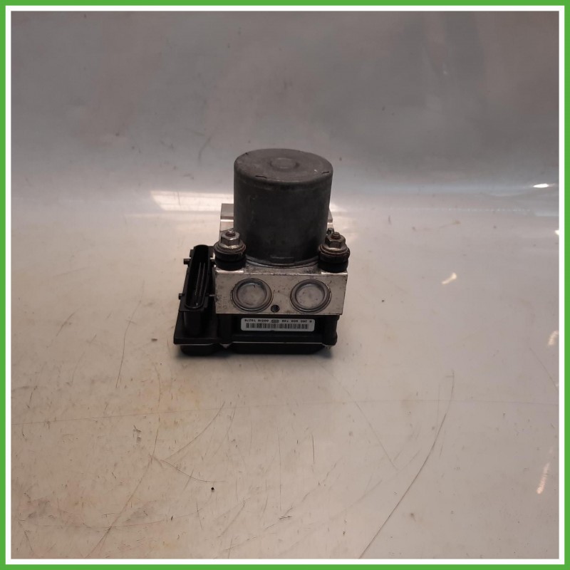 Centralina ABS Modulo Pompa Bosch 00265950749 0400937105 Toyota Avensis 3 Serie 2008 Originale Usato