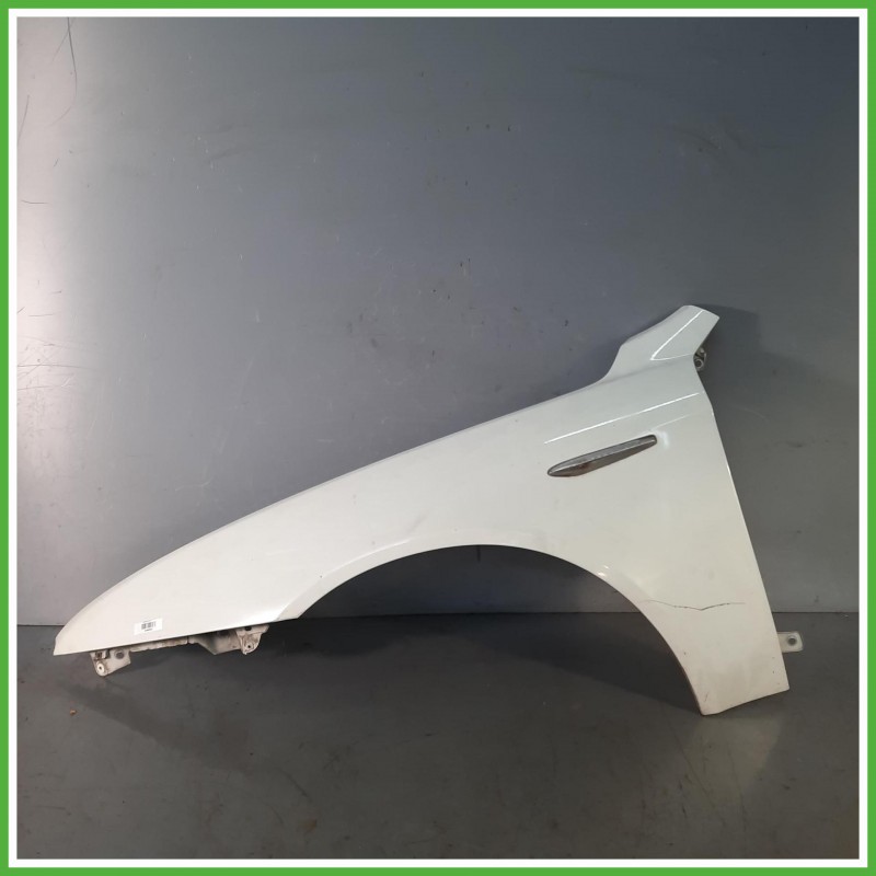 Parafango Anteriore Sinistro SX Alfa Romeo 159 Sportwagon Station Wagon 5 Porte 2006-2011 Bianco Originale Usato