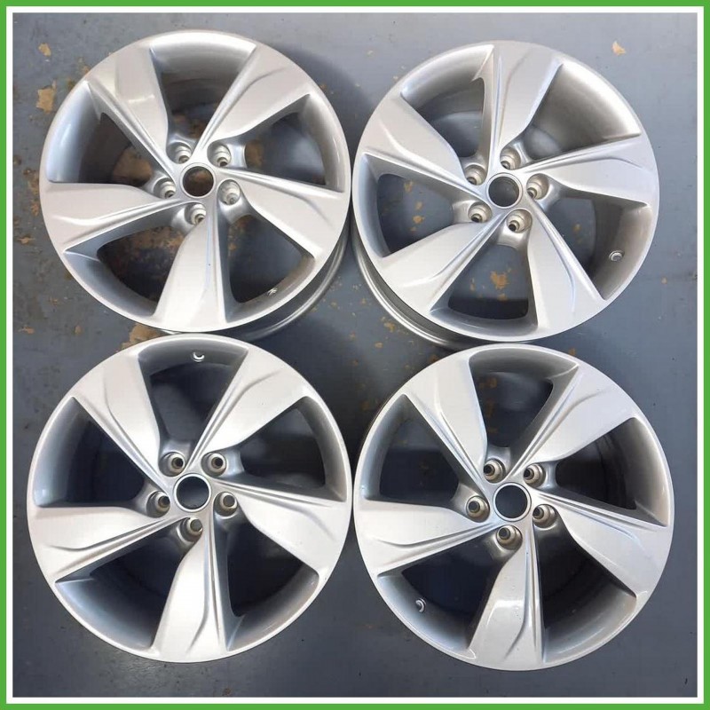 Cerchi in Lega Opel Crossland X 18 pollici 18 7.5J 5x108 ET49 4pz 13469368 Originale Usato