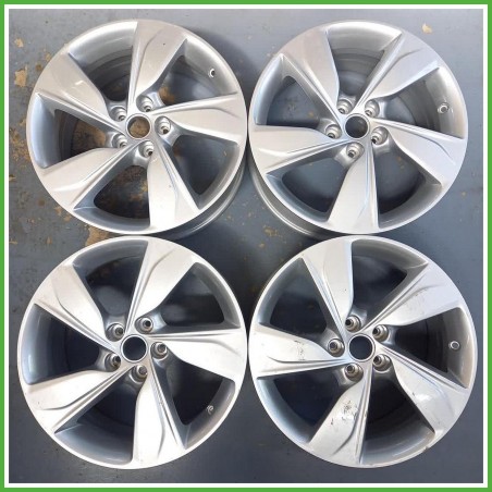 Cerchi in Lega Opel Crossland X 18 pollici 18 7.5J 5x108 ET49 4pz 13469368 Originale Usato