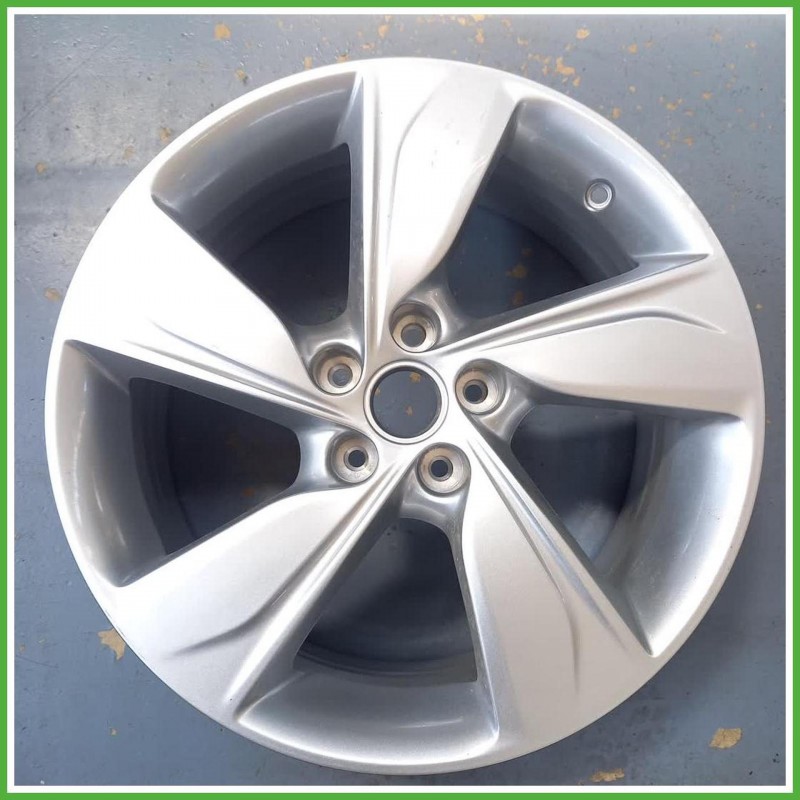Cerchio Singolo in Lega Opel Crossland X 18 pollici 18 7.5J 5x108 ET49 1pz 13469368 Originale Usato al pz
