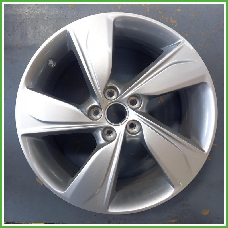 Cerchio Singolo in Lega Opel Crossland X 18 pollici 18 7.5J 5x108 ET49 1pz 13469368 Originale Usato al pz