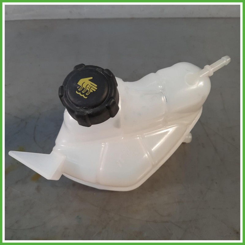 Vaschetta Liquido Raffreddamento Radiatore Nissan Qashqai 2 Serie 1.3 DIG-T 16v. 217114EA0A 2018