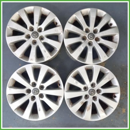 Cerchi in Lega Opel Astra J SW 17 pollici 17 7.0J 5x105 ET44 4pz 13417444 Originale Usato