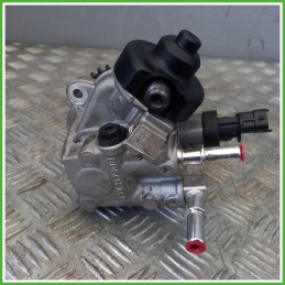 Pompa iniezione Kia Soul 2 Serie 1.6 CRDi 16v. 331002A420 2015-2018