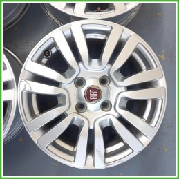 Cerchi in Lega Fiat Punto 3 Serie 15 pollici 15 6.0J 4x100 ET43 4pz 50529059 Originale Usato