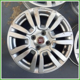 Cerchi in Lega Fiat Punto 3 Serie 15 pollici 15 6.0J 4x100 ET43 4pz 50529059 Originale Usato