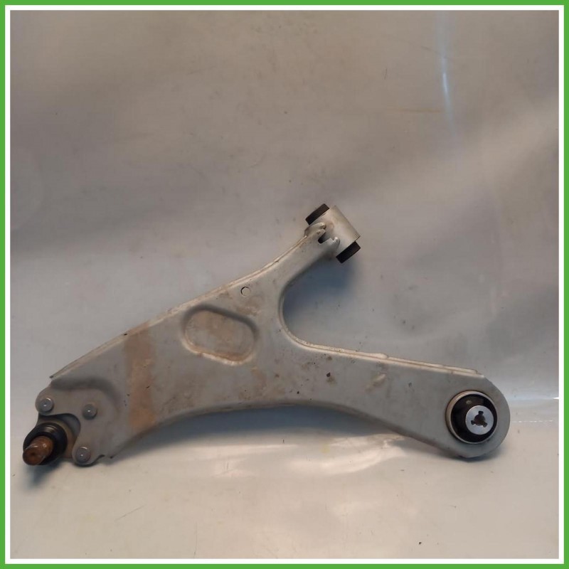 Braccio Braccetto Longitudinale Anteriore Sinistro SX Peugeot 2008 2 Serie 1.2 PureTech 12v. 9831682580 2023