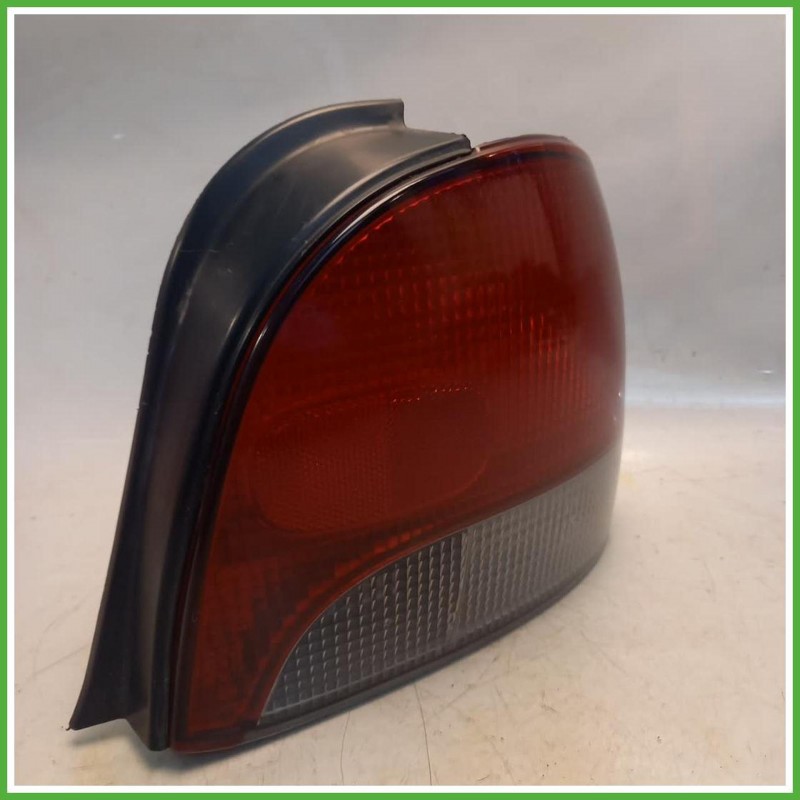 Fanale Fanalino Destro DX  Hyundai Accent 1 Serie 1994-1999 9240222210 Originale Usato