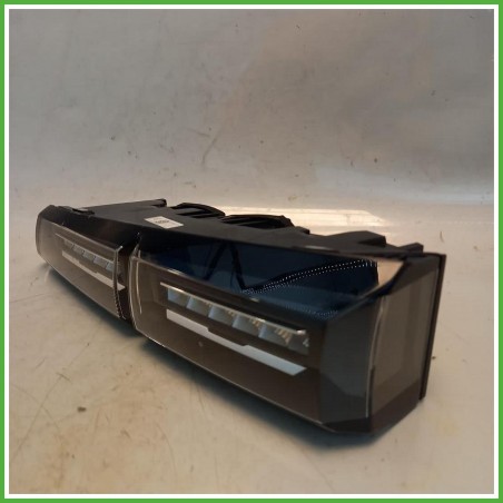 Fanale Fanalino Destro DX  Peugeot 308 3 Serie 2021 9835300580 Originale Usato