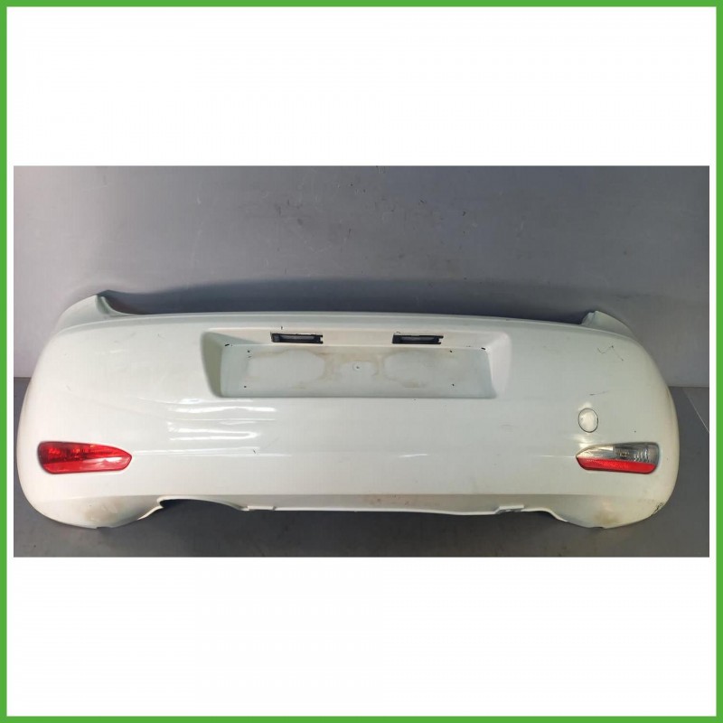 Paraurti Posteriore Fiat Punto 3 Serie Berlina 5 Porte Bianco 6000631445 2011-2018 Originale Usato
