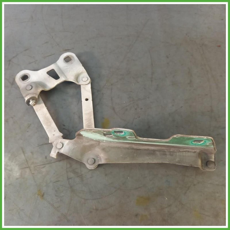 Cerniere Cofano Anteriore Sinistro SX Land Rover Range Rover Sport 3 Serie 3.0 TD 24v. LR088985 2013-2017