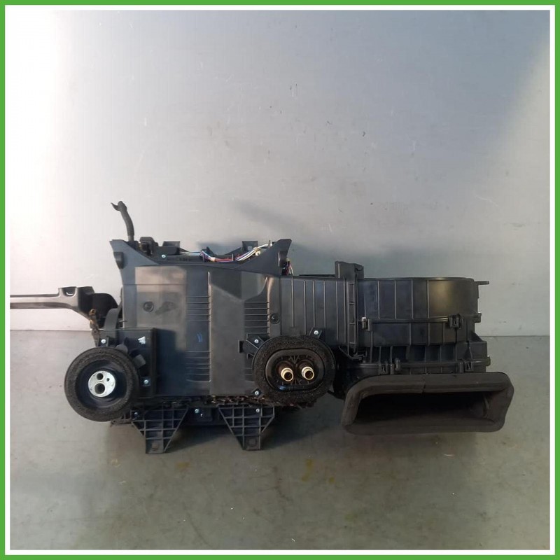 Scatola Evaporatore Climatizzatore Land Rover LR072158 Land Rover Range Rover Sport 3 Serie 3.0 TD 24v. LR072158 2013-2017