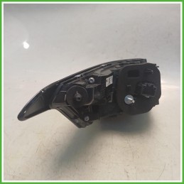 Fanale Fanalino Destro DX Hella 015.019.02AQ Peugeot 308 3 Serie 2021 9835299280 Originale Usato