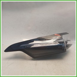 Fanale Fanalino Sinistro SX Hella 015.021.01AS Peugeot 308 3 Serie 2021 9835299480 Originale Usato