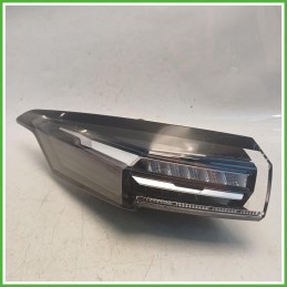 Fanale Fanalino Sinistro SX Hella 015.019.01AQ Peugeot 308 3 Serie 2021 9835299480 Originale Usato