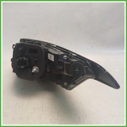 Fanale Fanalino Sinistro SX Hella 015.019.01AQ Peugeot 308 3 Serie 2021 9835299480 Originale Usato