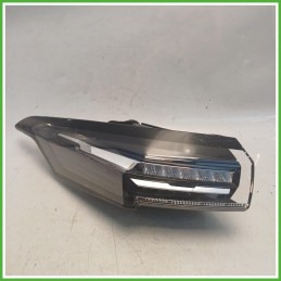 Fanale Fanalino Sinistro SX Hella 015.019.01AQ Peugeot 308 3 Serie 2021 9835299480 Originale Usato