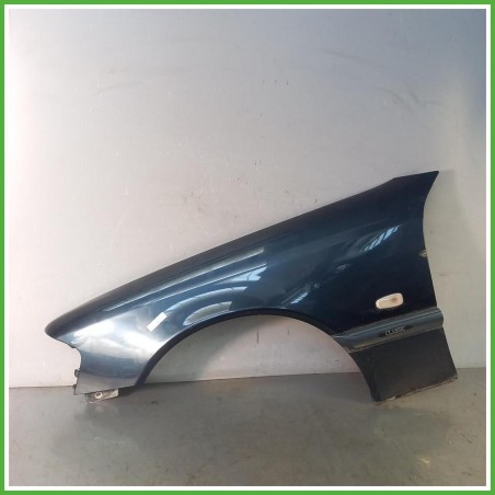 Parafango Anteriore Sinistro SX Mercedes Classe C W202 Berlina 4 Porte 1997-2000 Blu Scuro Originale Usato