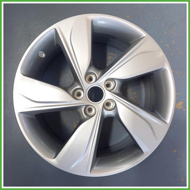 Cerchio Singolo in Lega Opel Crossland X 18 pollici 18 7.5J 5x108 ET49 1pz 13469368 Originale Usato al pz