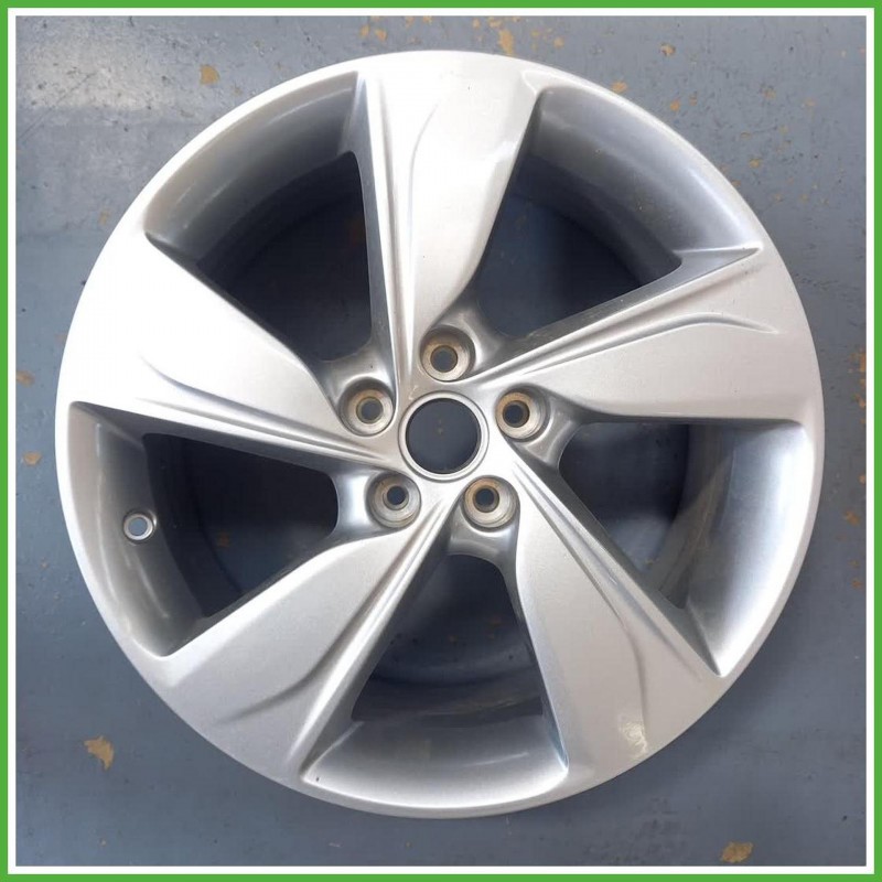 Cerchio Singolo in Lega Opel Crossland X 18 pollici 18 7.5J 5x108 ET49 1pz 13469368 Originale Usato al pz