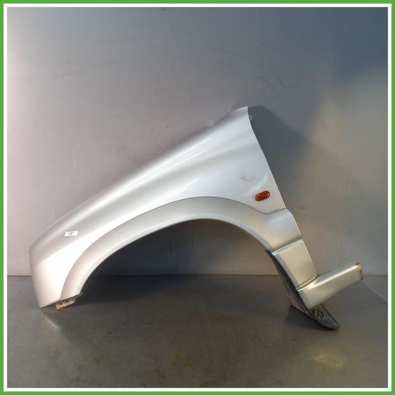 Parafango Anteriore Sinistro SX Suzuki Grand Vitara 1 Serie Fuoristrada 3 Porte(4x4) 2003-2005 Grigio Originale Usato