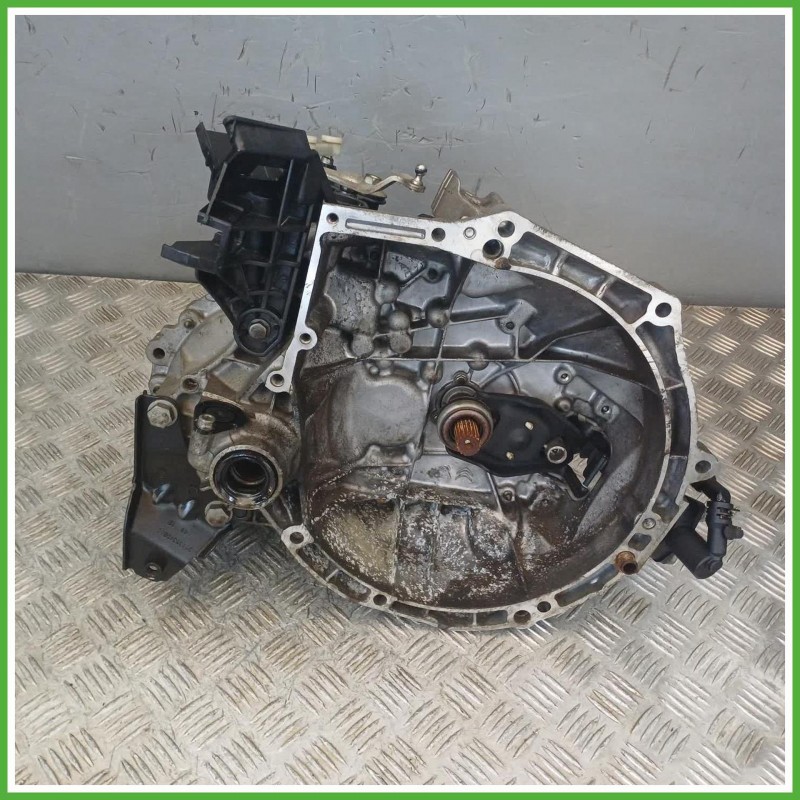 Cambio Manuale Peugeot 208 1 Serie 1.0 VTi 12v. ZM01 Originale Usato