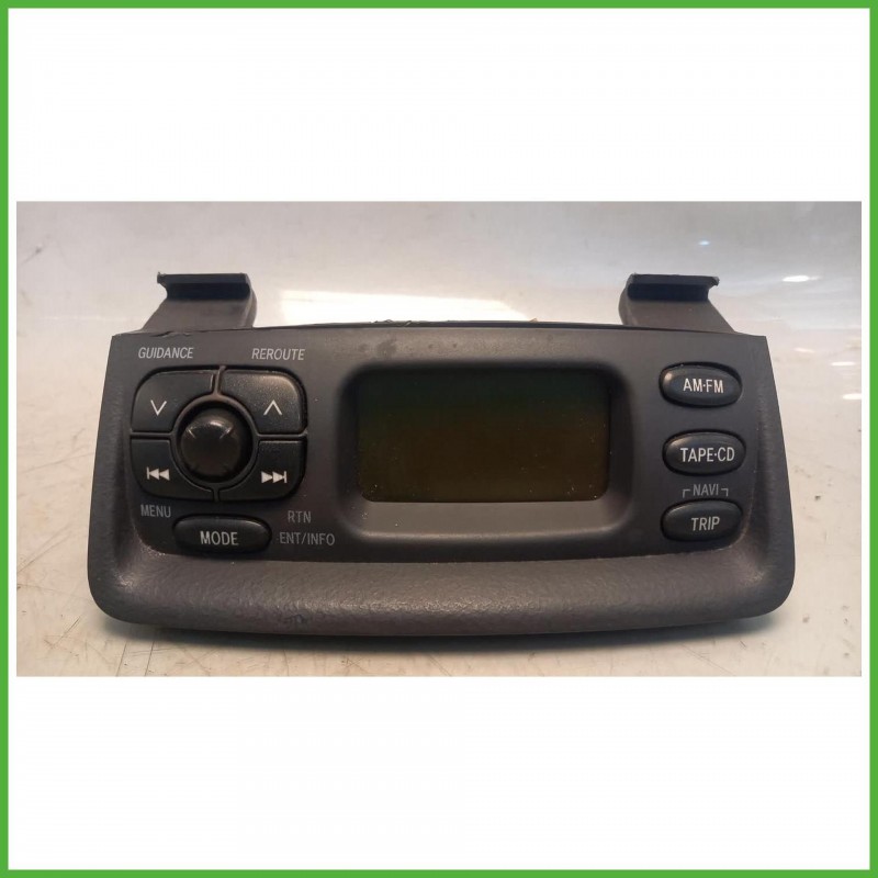 Autoradio Toyota Yaris France 1 Serie 1.0 VVTi 16v. 861200D070 2001-2003 Toyota 86110-0D020-B1