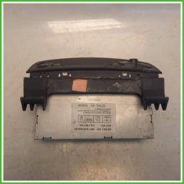 Autoradio Toyota Yaris France 1 Serie 1.0 VVTi 16v. 861200D070 2001-2003 Toyota 86110-0D020-B1