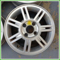 Cerchi in Lega Ford Fiesta 4 Serie 14 pollici 14 5.5J 4x108 ET43.5 4pz 1001867 Originale Usato